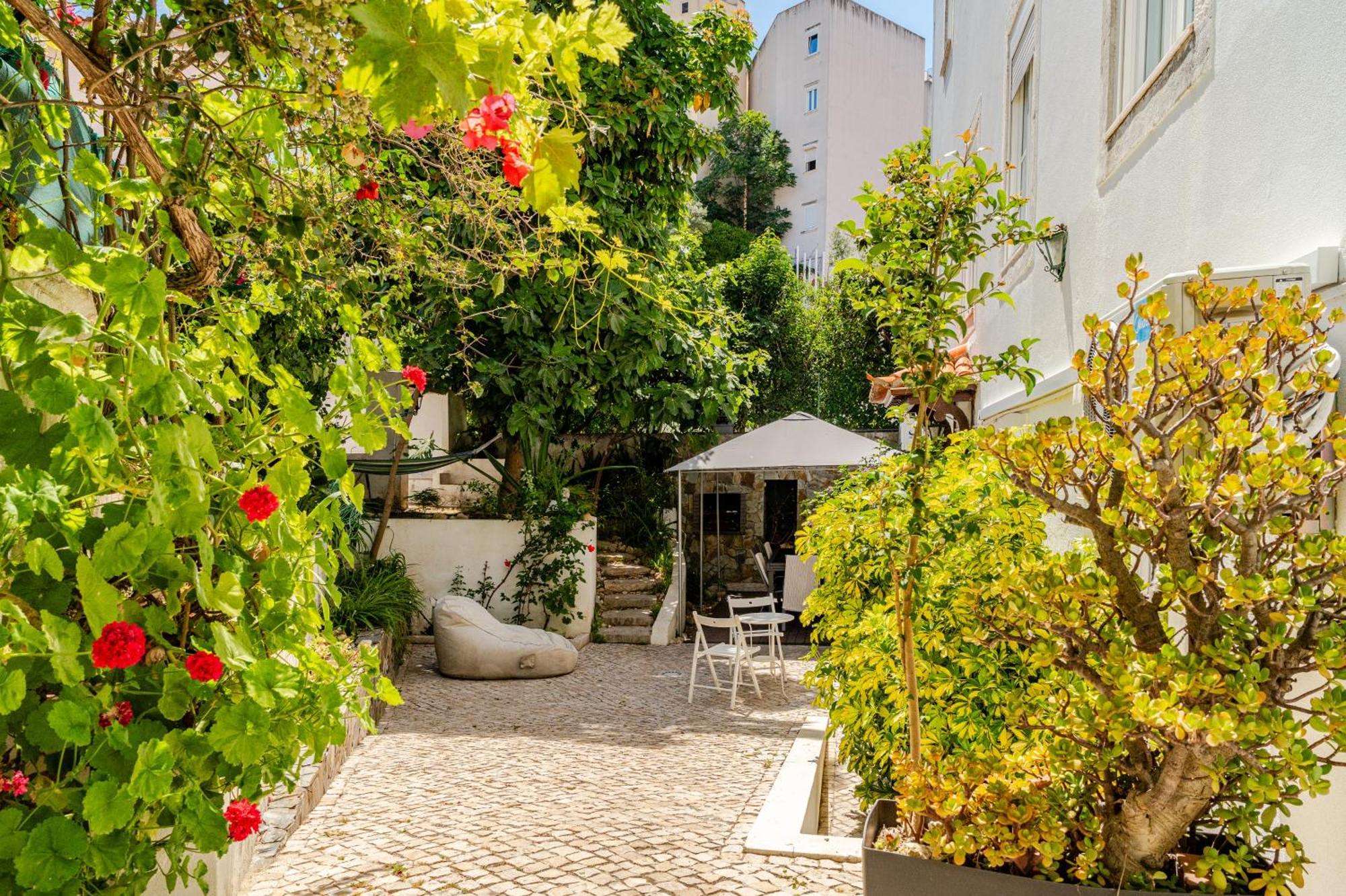 Fragrant Garden Apartment Lisbon Bagian luar foto